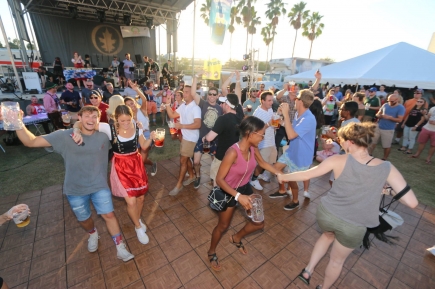 50 Off Sunday Single Day Vip Admission To Oktoberfest Tampa 2018 Cl Deals