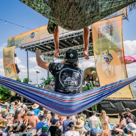 50% Off Friday Admission to Reggae Rise Up Florida 2026